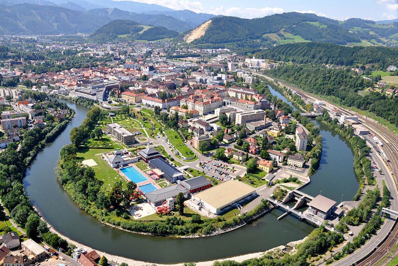Auszeit Steiraland 7 Mit Ueberdachten Balkon Und Parkplatz Leoben  Exterior foto